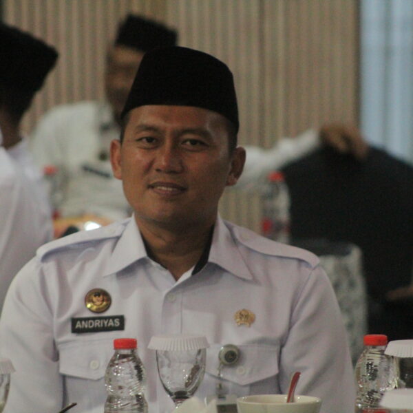 DIREKTORAT JENDERAL PEMASYARAKATAN KALBAR GELAR SAFARI RAMADHAN, JAYANTA TEKANKAN INTEGRITAS DAN KEAMANAN DI RUMAH TAHANAN NEGARA KELAS IIB SAMBAS