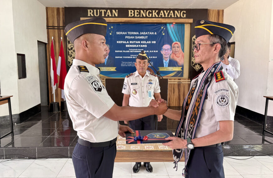 SERAH TERIMA JABATAN DAN PISAH SAMBUT KEPALA RUTAN KELAS IIB BENGKAYANG:&hellip;