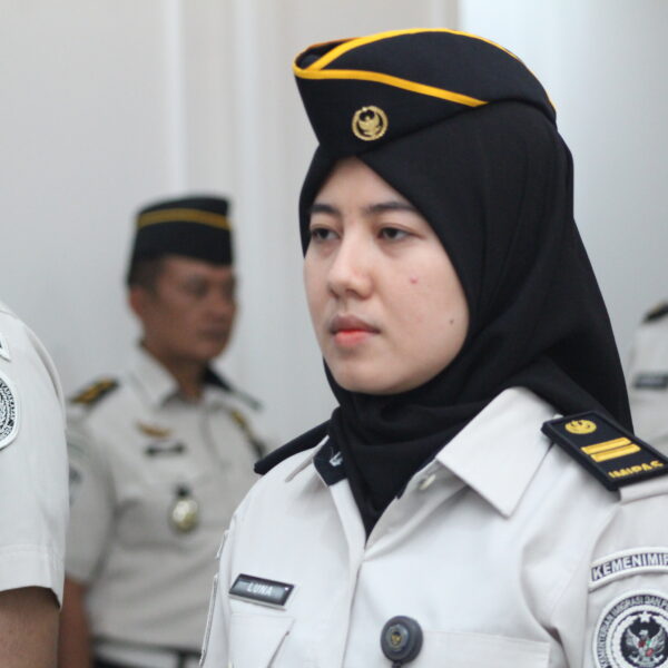 Kakanwil Ditjenpas Kalbar Lantik 9 Pejabat Jabatan…